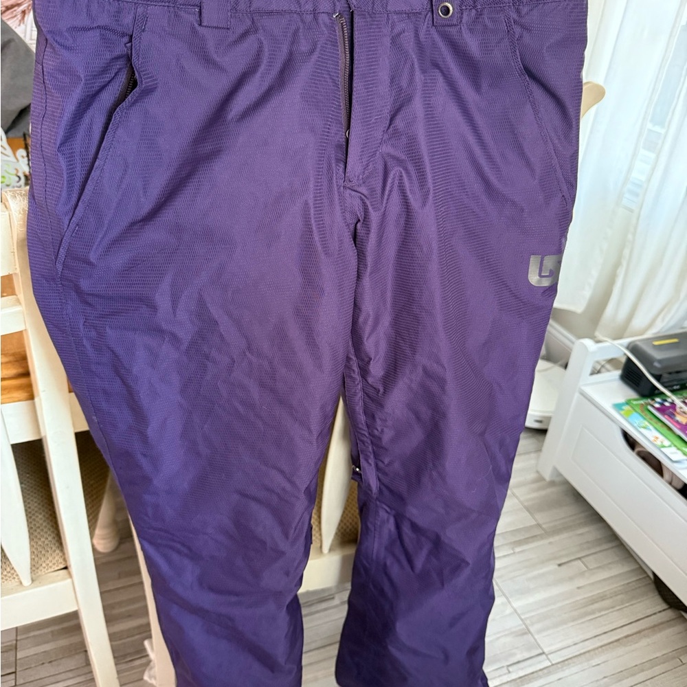 Burton women’s Purple Ski/Snow Pants